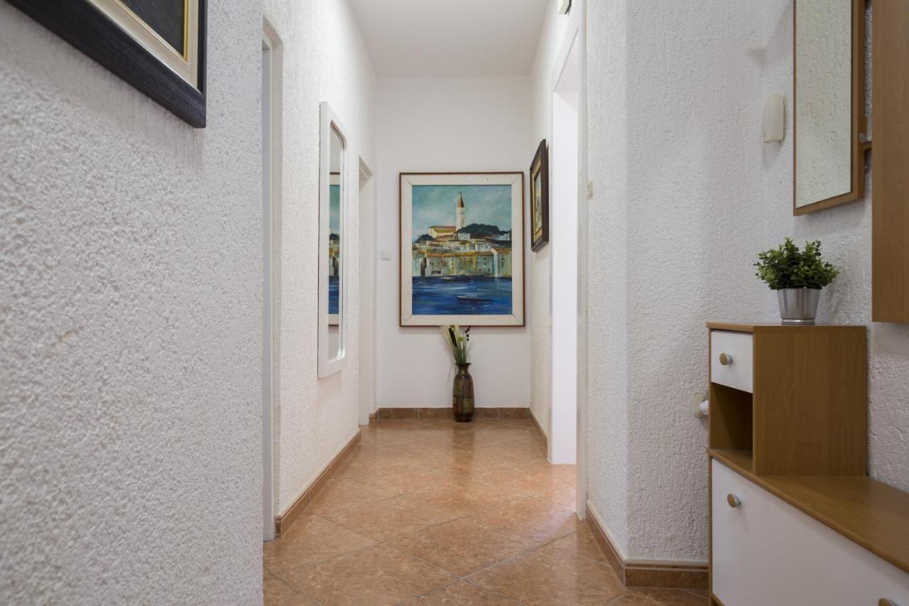 Karmelo Appartment Davorka โรวีน ภายนอก รูปภาพ