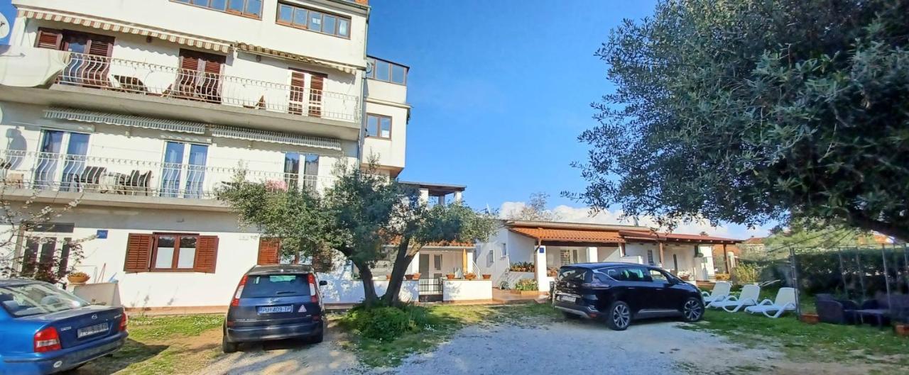 Karmelo Appartment Davorka โรวีน ภายนอก รูปภาพ